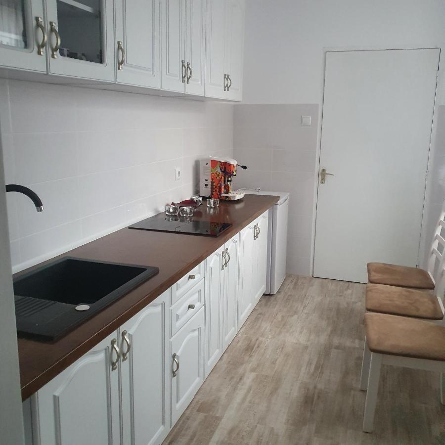 Casa Isa Villa Oradea Exteriör bild